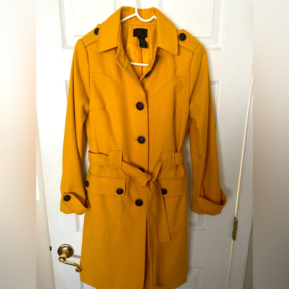Yellow button Jacket